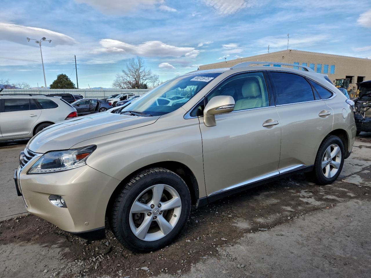 Salvage Lexus RX Image