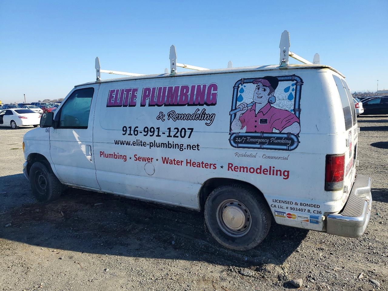 Ford Econoline E150 Van