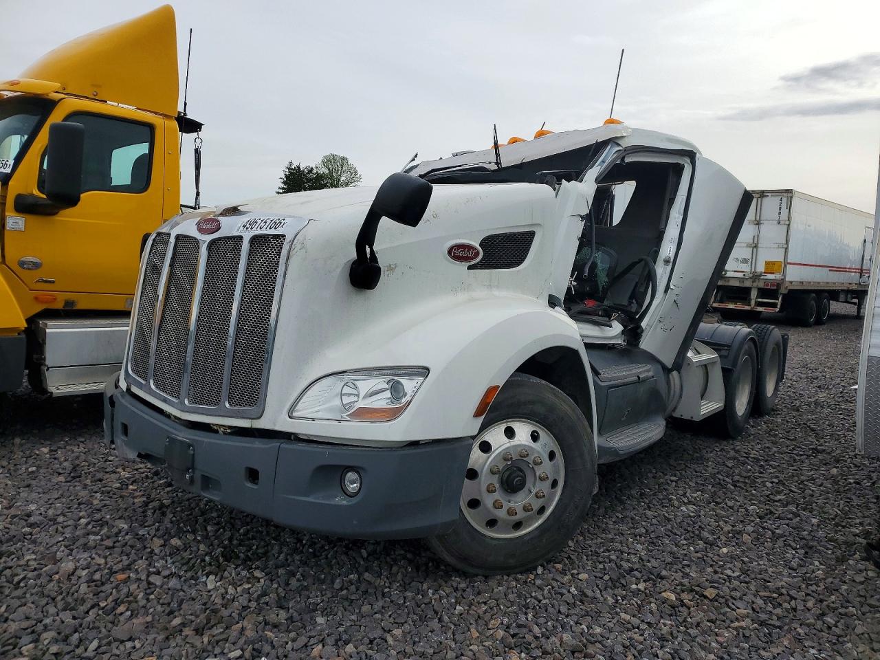 Peterbilt 579