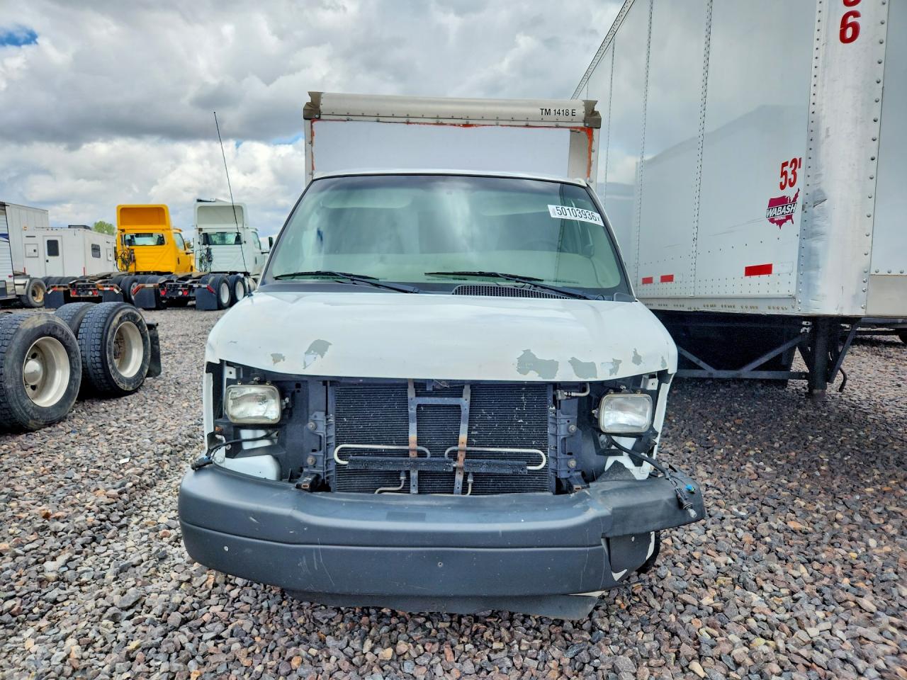GMC Savana Cutaway G3500