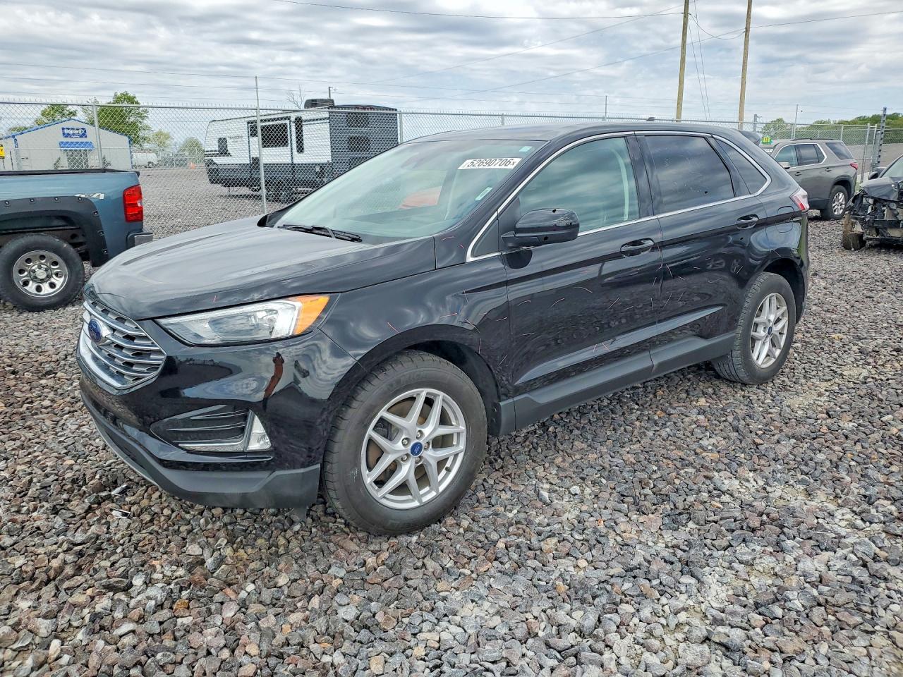 Salvage Ford Edge Image