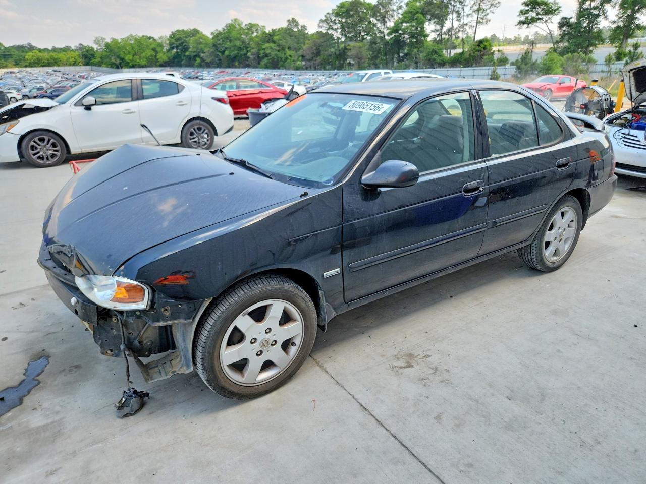 Salvage Nissan Sentra Image