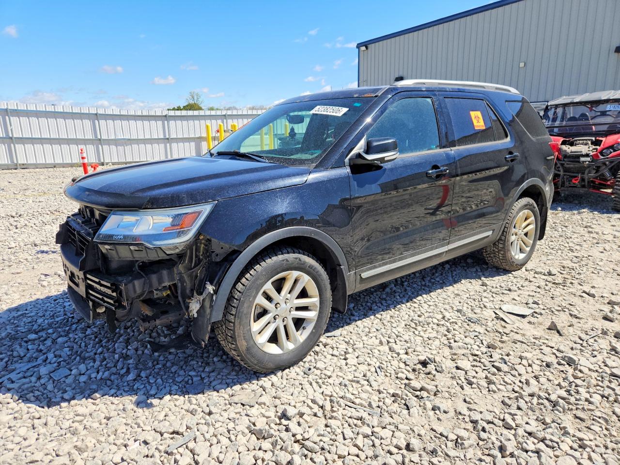 Salvage Ford Explorer Image