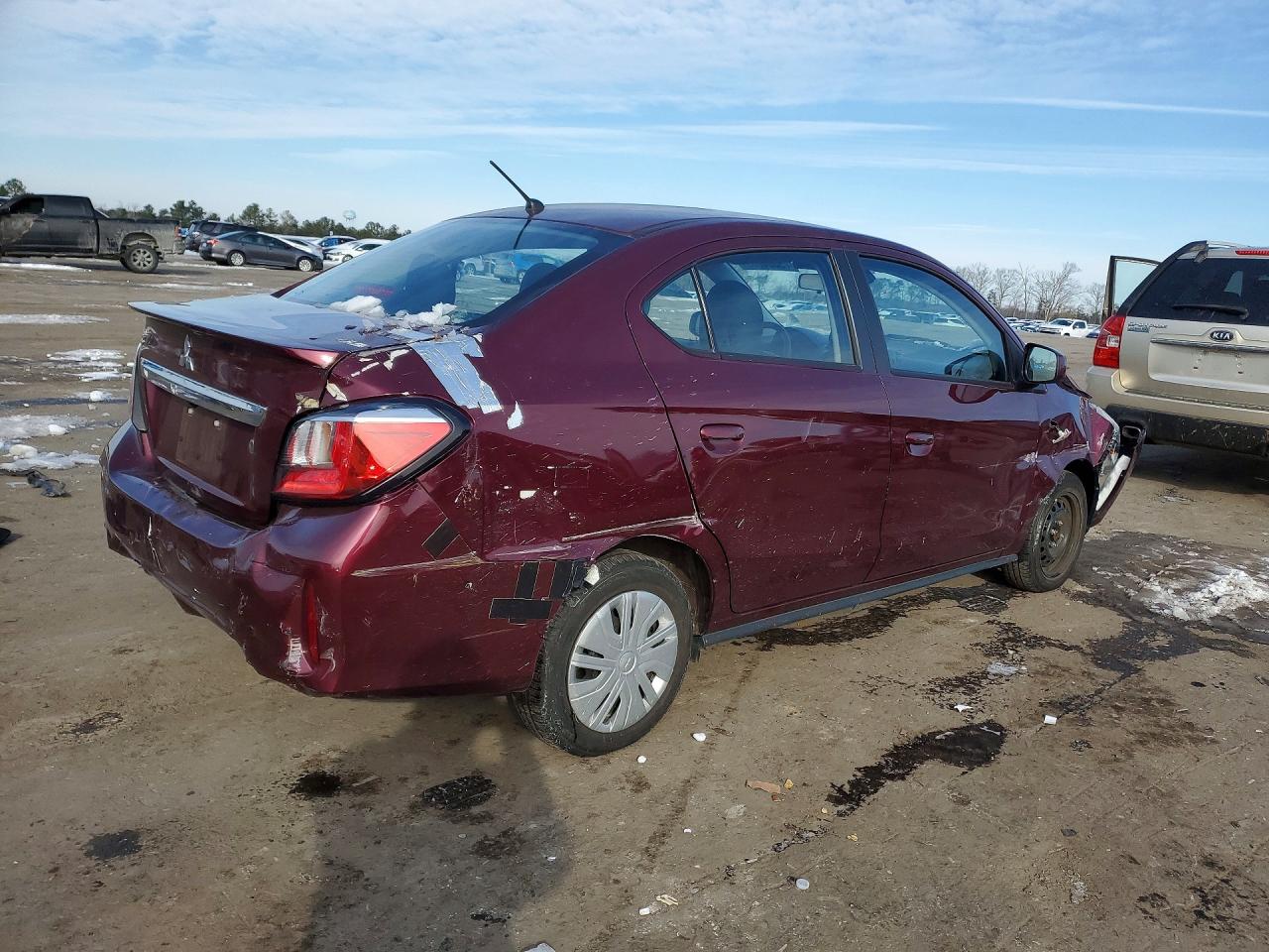 Mitsubishi Mirage G4 Es