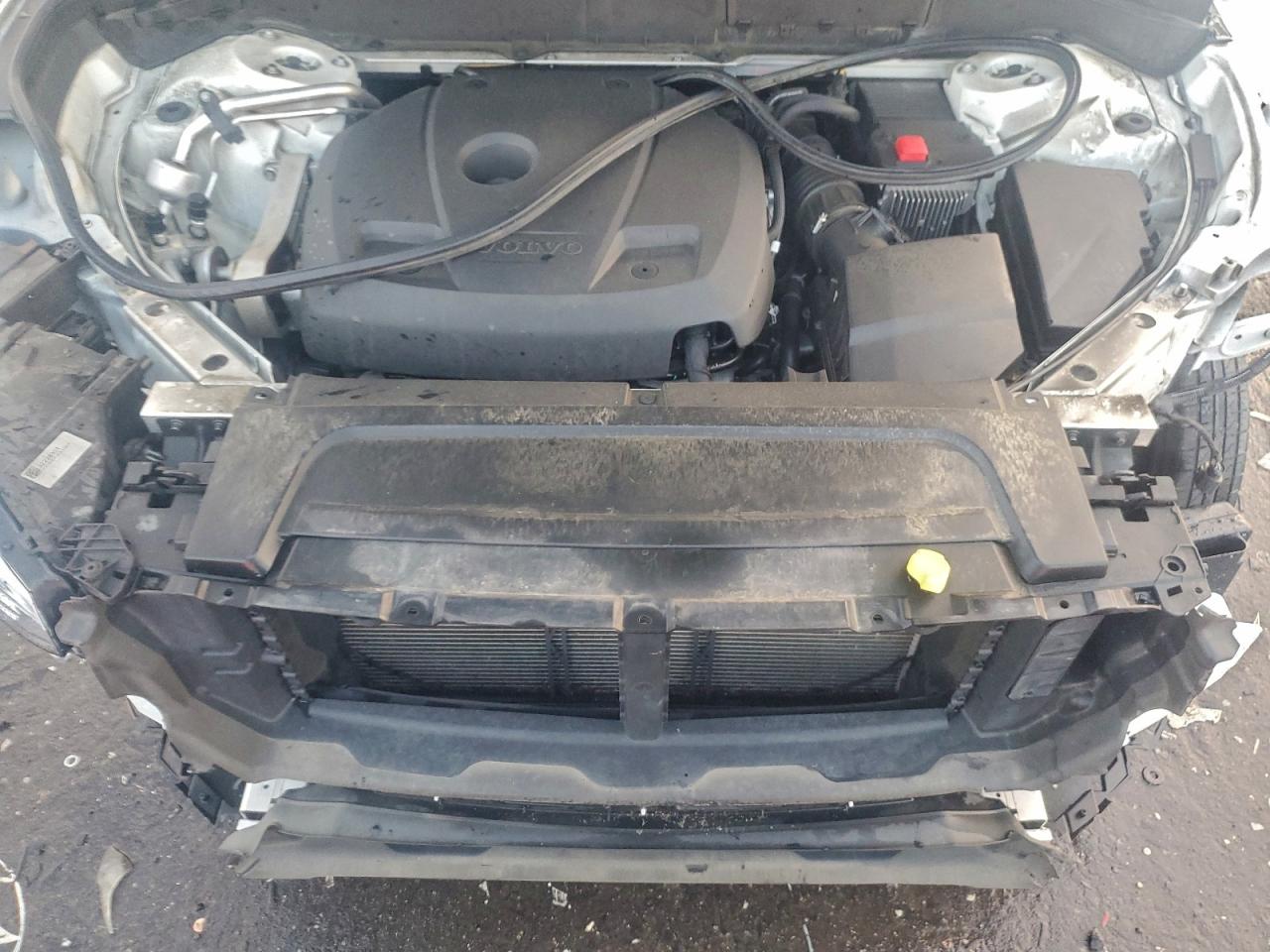 Volvo XC90 T6 Momentum