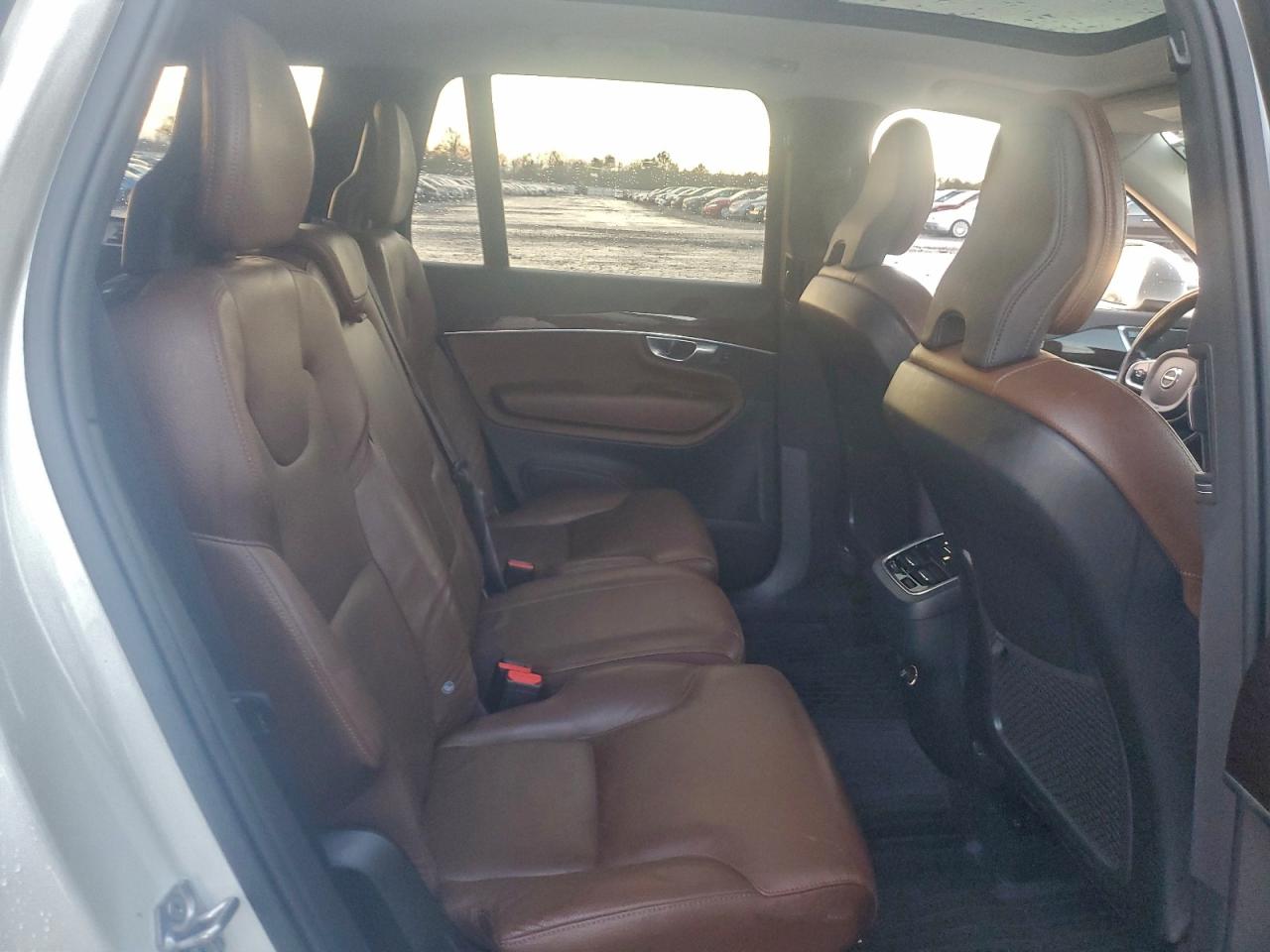 Volvo XC90 T6 Momentum