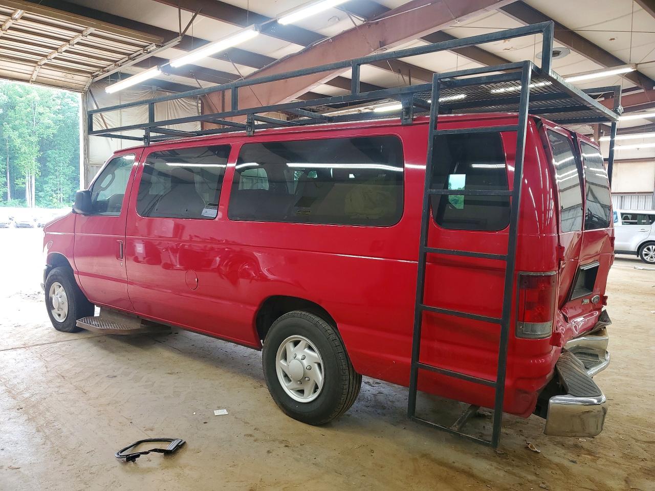 Ford Econoline E350 Super Duty Wagon