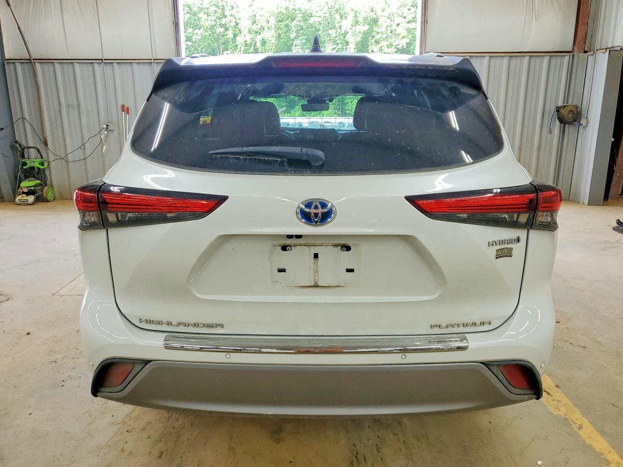 Toyota Highlander Hybrid Platinum