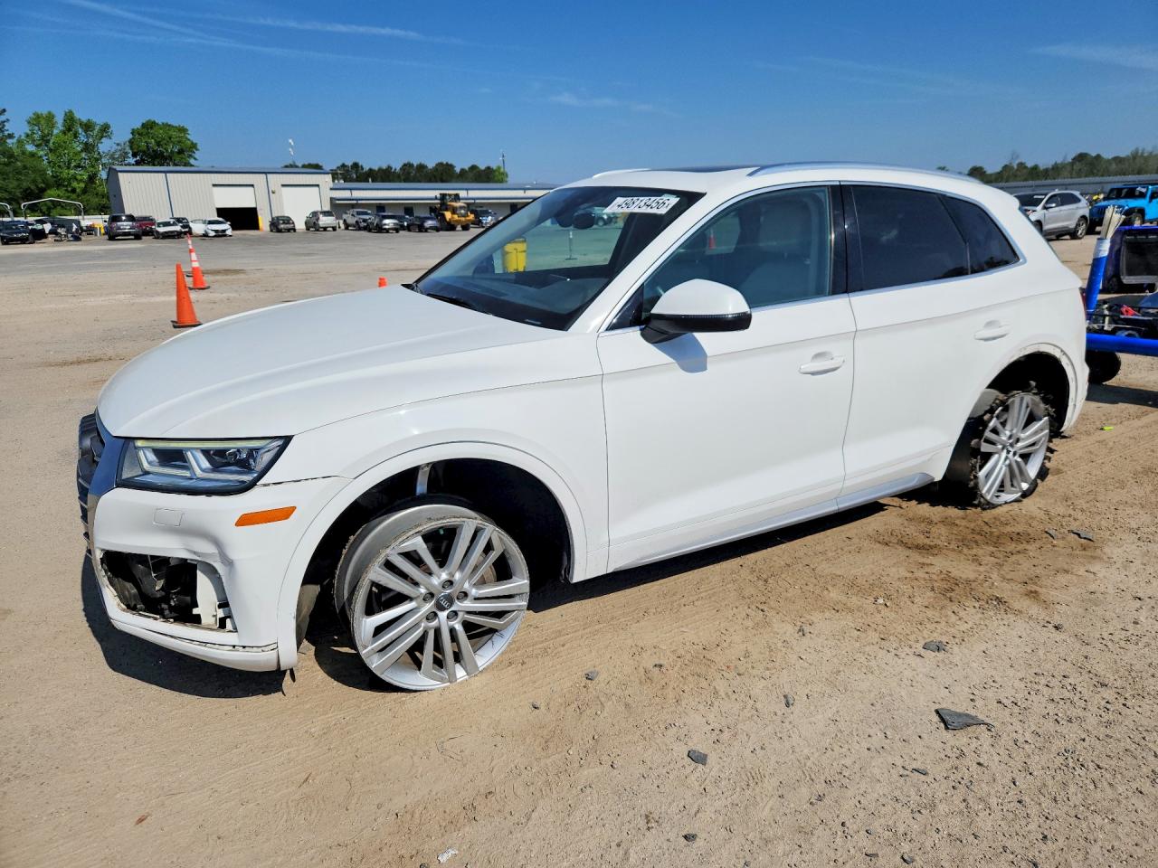Salvage Audi Q5 Image