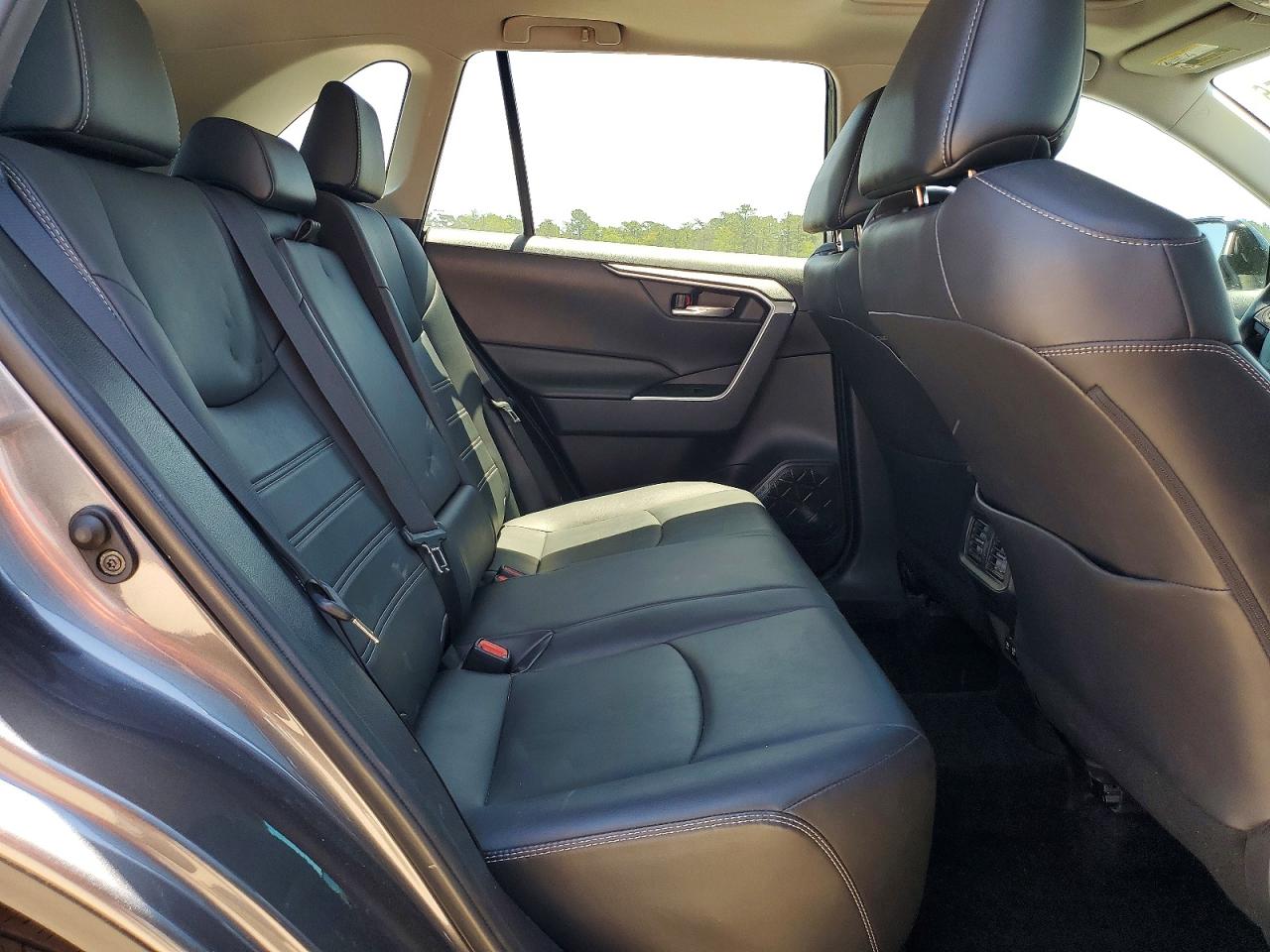 Toyota RAV4 Xle Premium