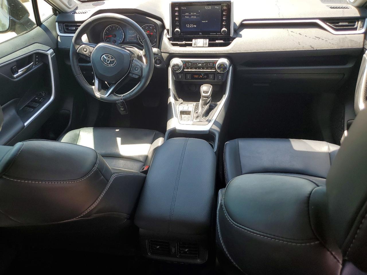 Toyota RAV4 Xle Premium