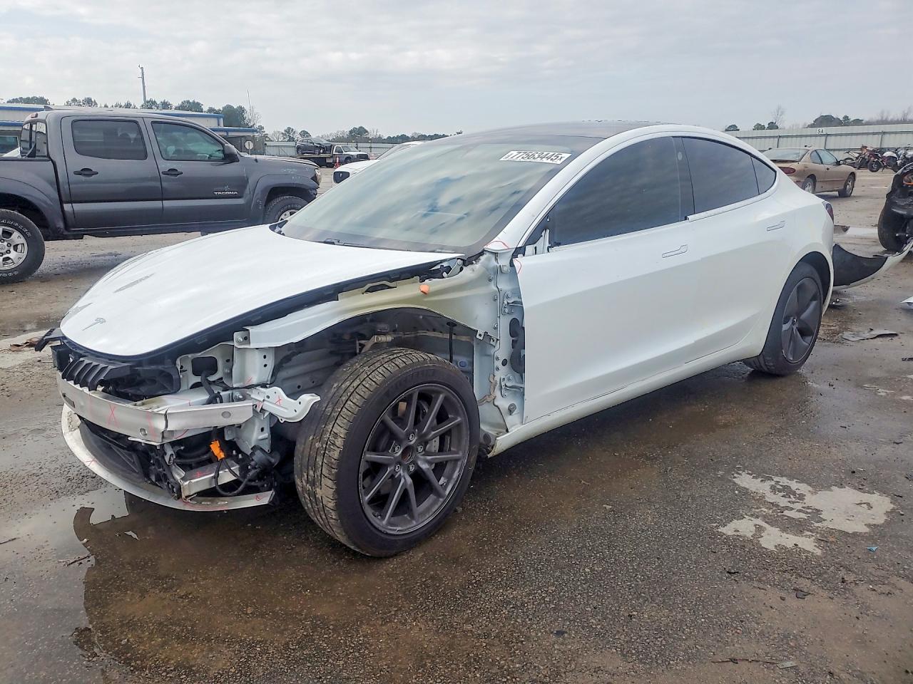 Salvage Tesla Model 3 Image