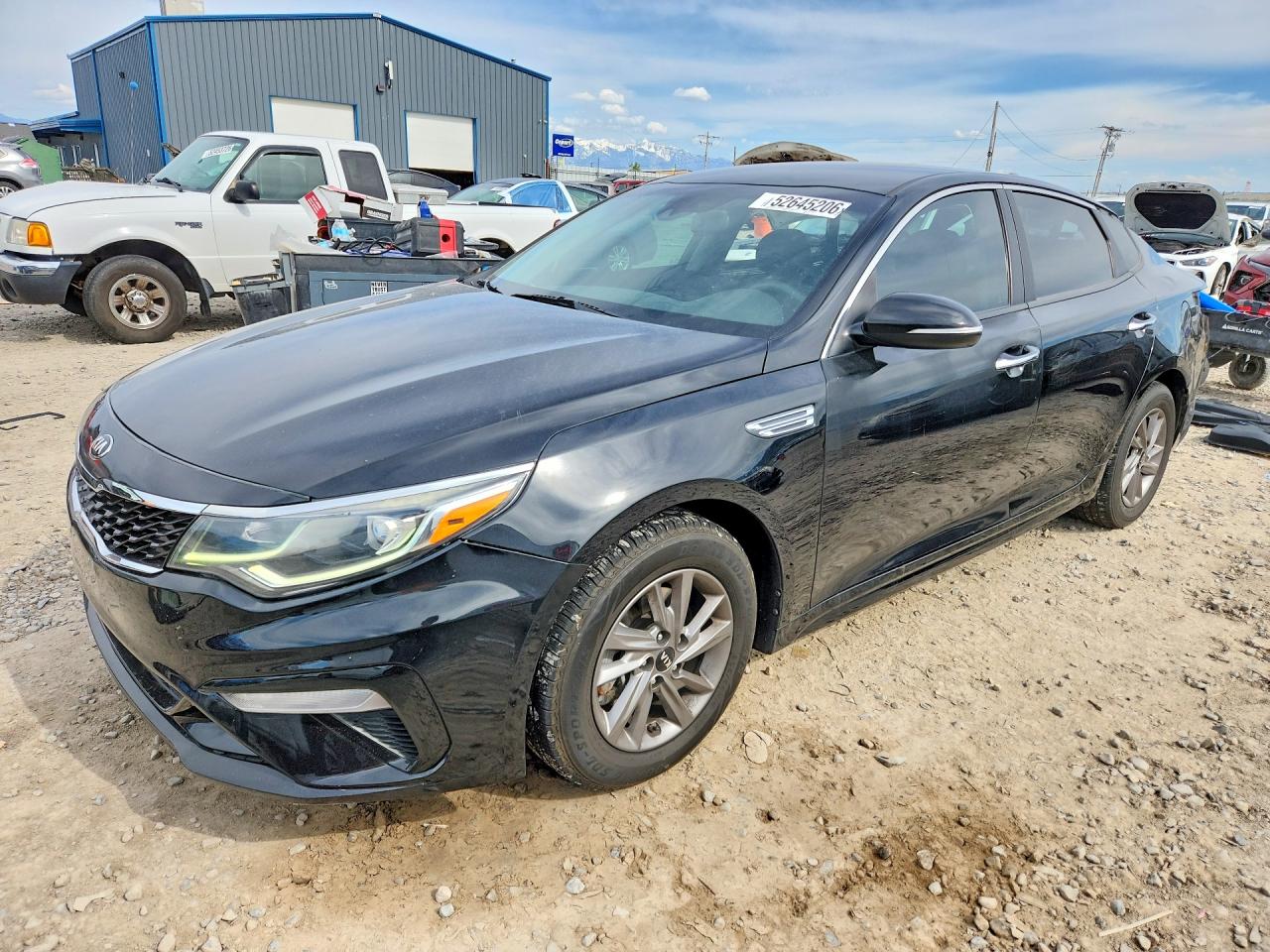 Salvage Kia Optima Image