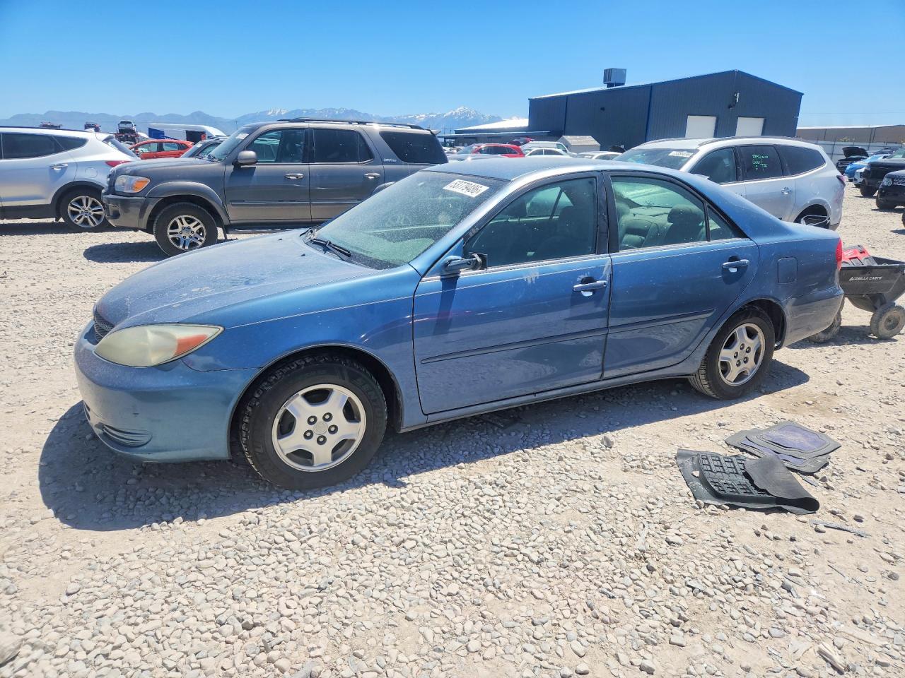 Salvage Toyota Camry Image