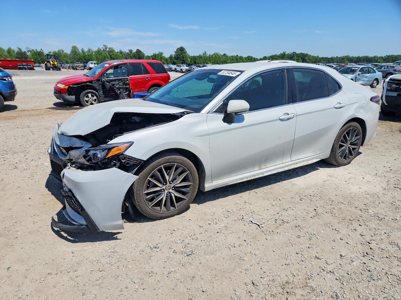 Salvage Toyota Camry Image