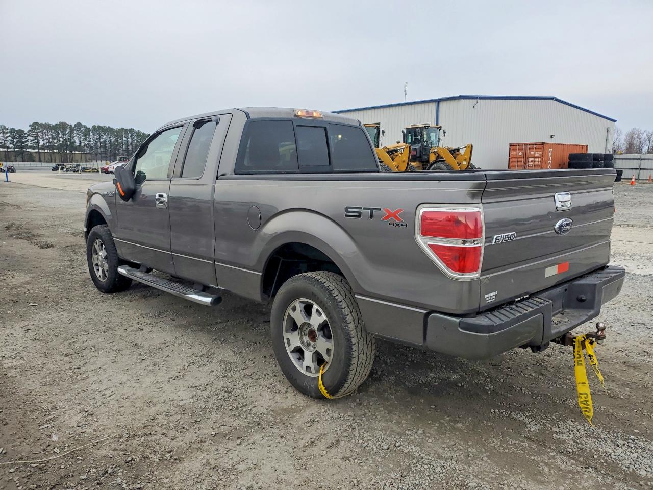 Ford F-150 Super Cab