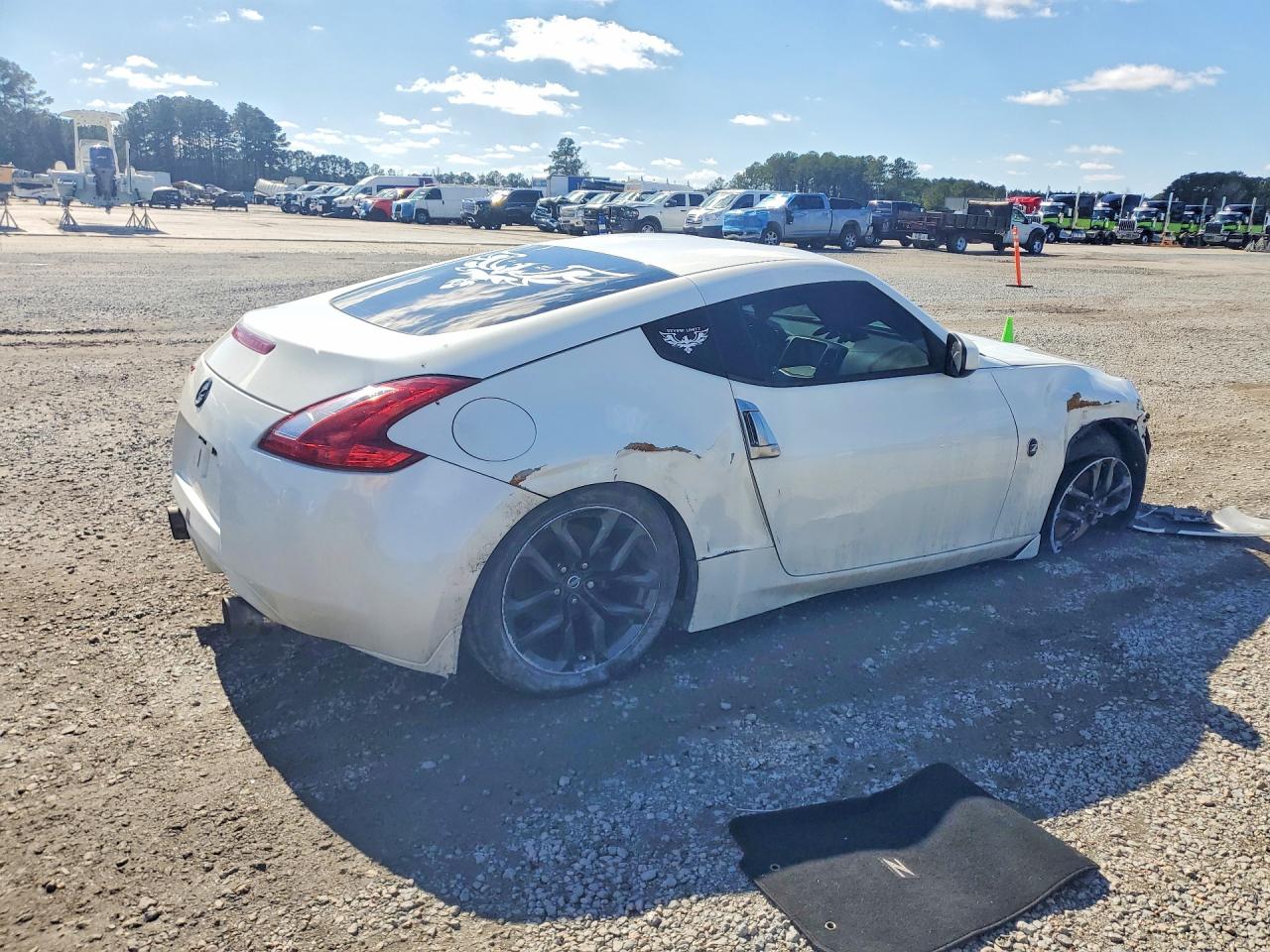 Nissan 370Z Base