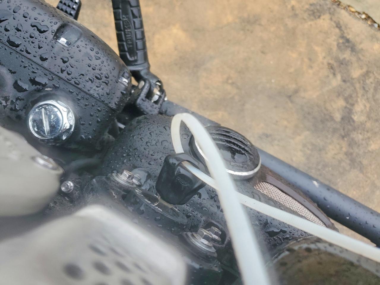 Triumph Bonneville Bobber Black