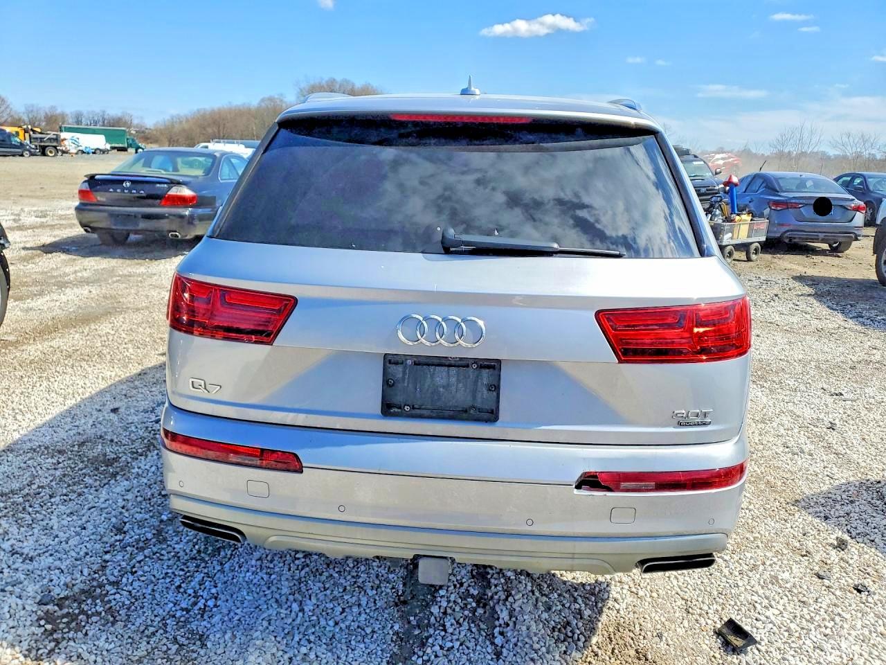 Audi Q7 Premium Plus
