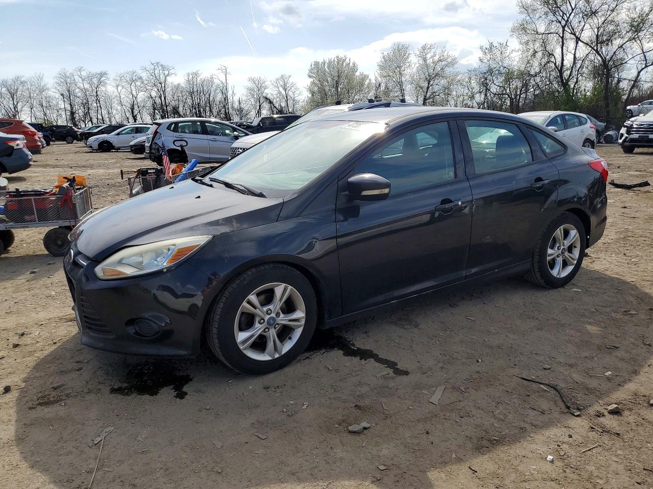 Salvage Ford Focus Image