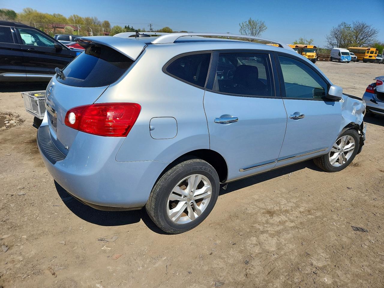 Nissan Rogue S