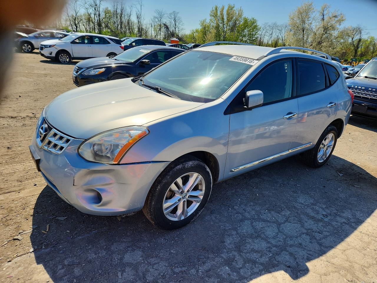 Salvage Nissan Rogue Image