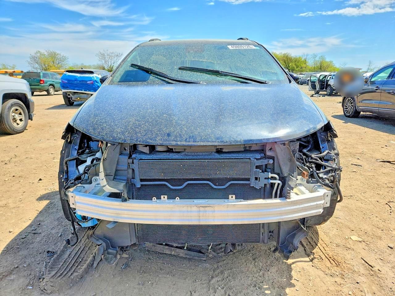 Chrysler Pacifica Touring L
