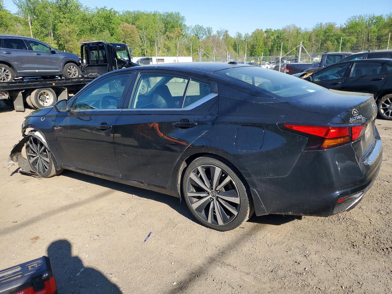 Nissan Altima Sr