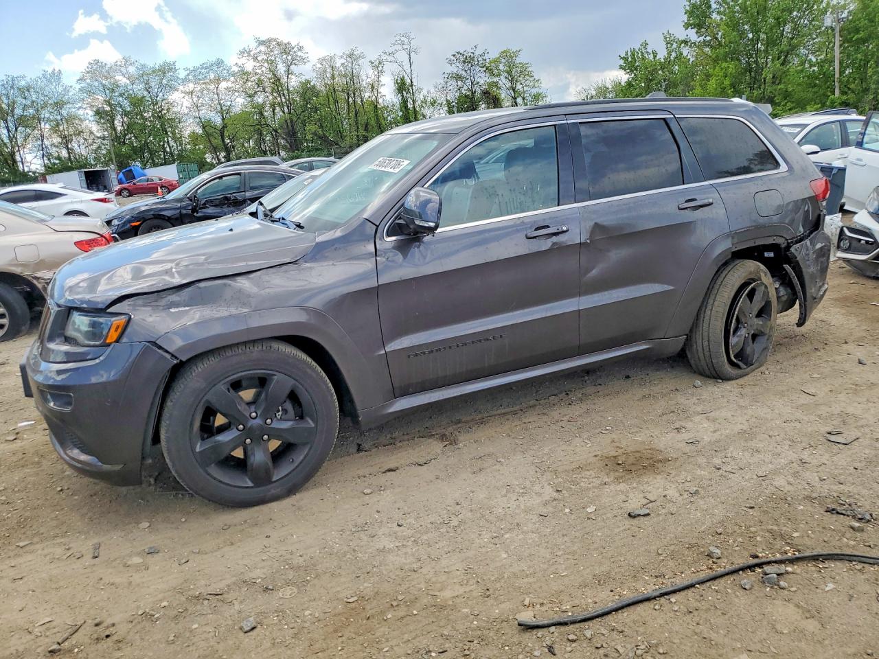 Salvage Jeep Grand Cherokee Image