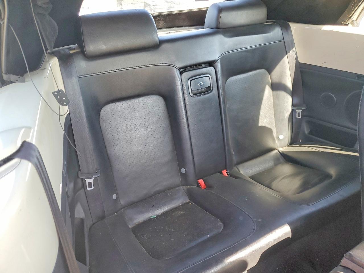 Volkswagen Beetle Convertible Option Package 1