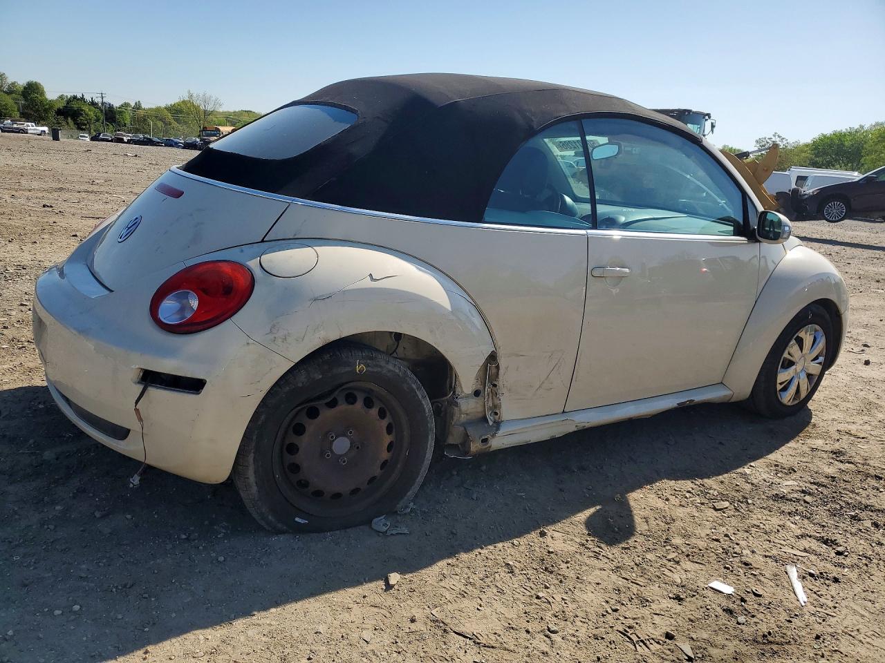 Volkswagen Beetle Convertible Option Package 1