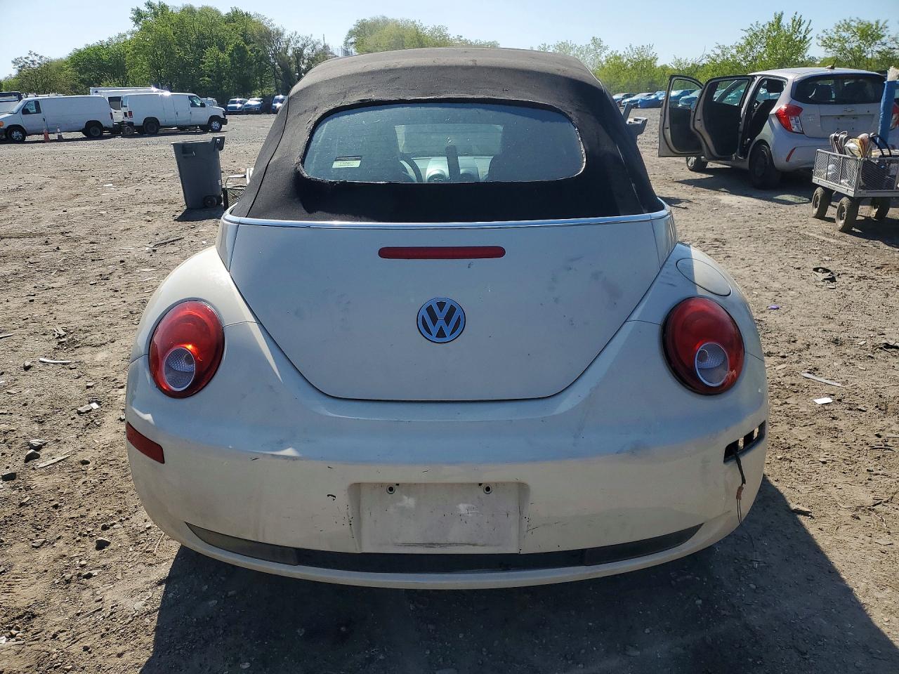 Volkswagen Beetle Convertible Option Package 1