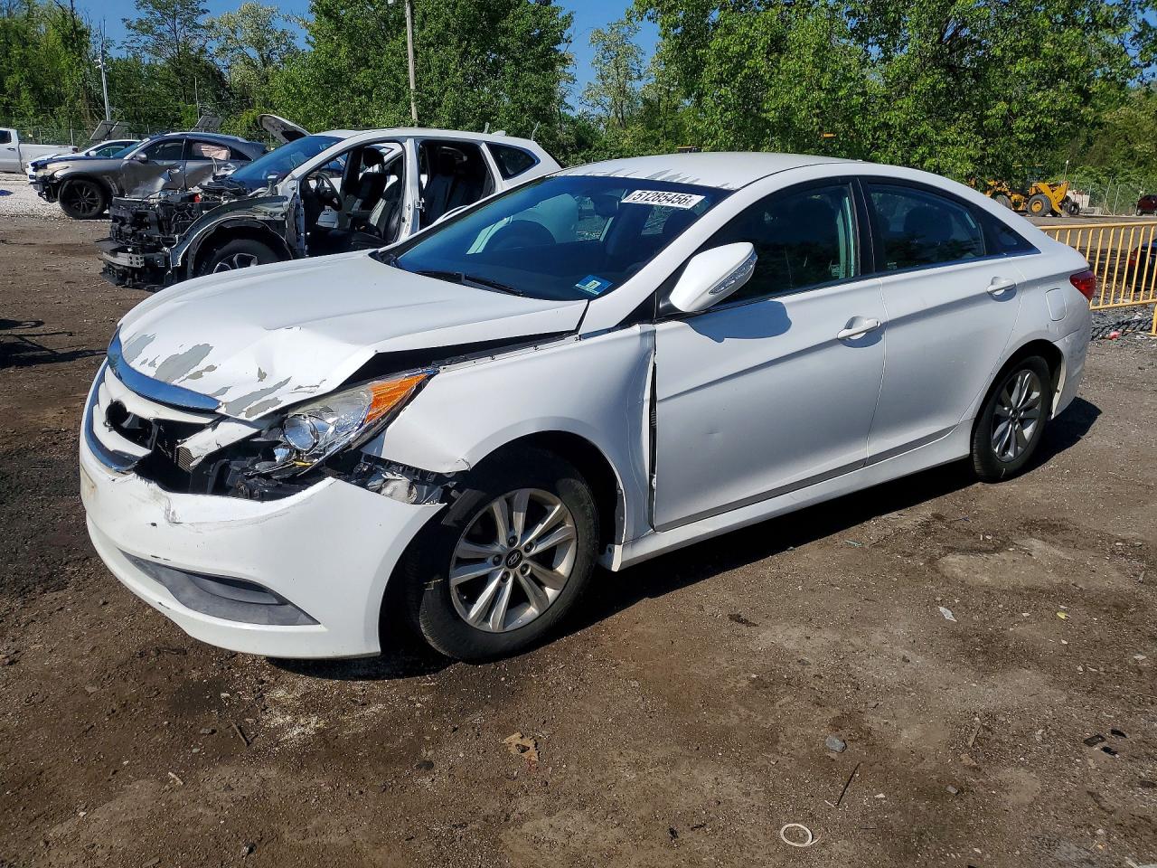 Salvage Hyundai SONATA Image