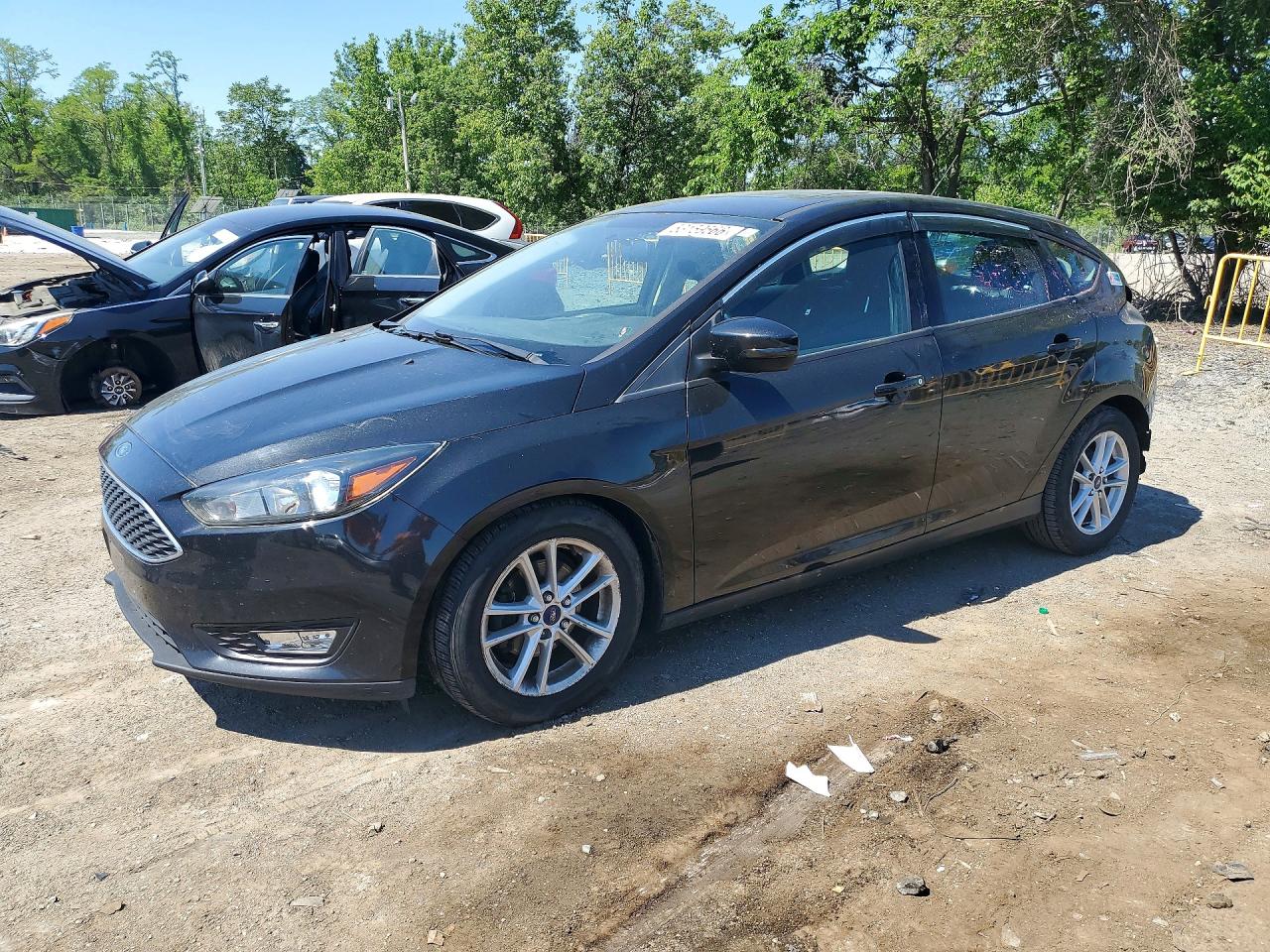Salvage Ford Focus Image