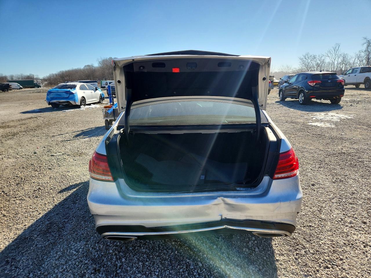 Mercedes-Benz E-Class 350