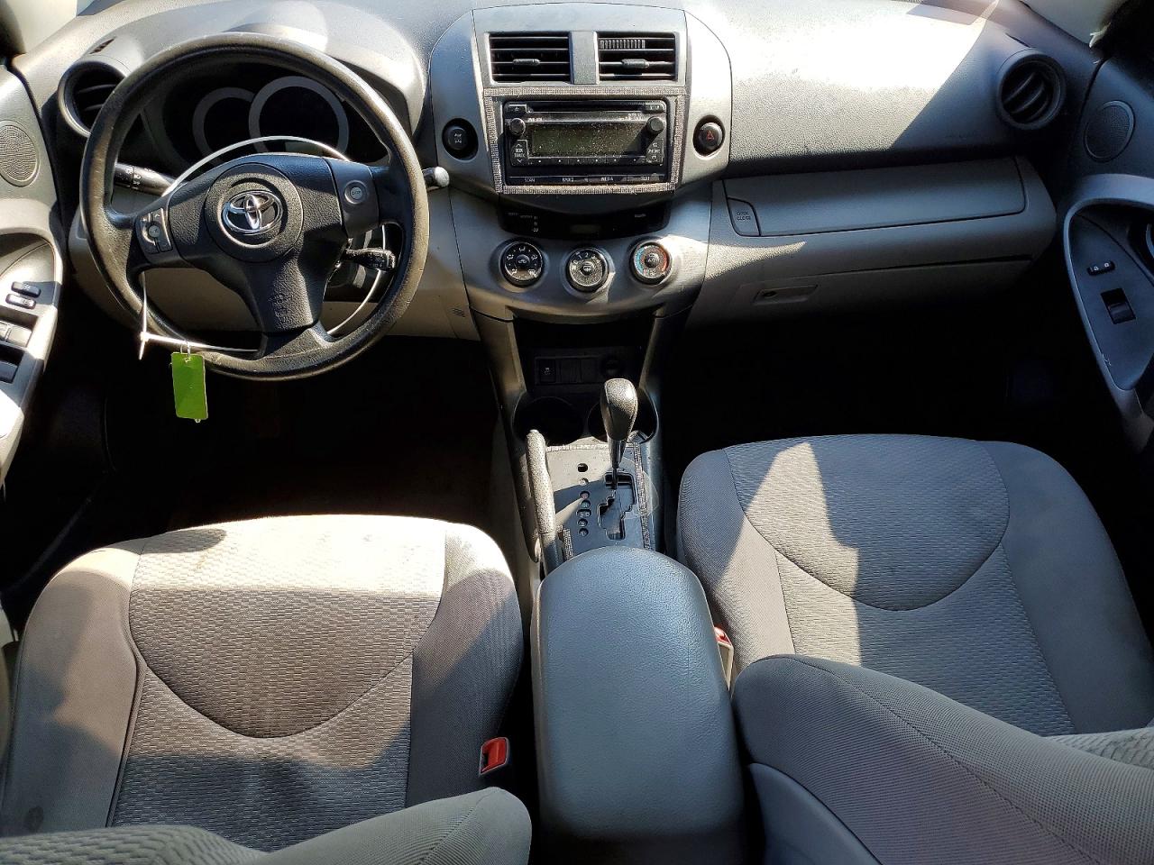 Toyota RAV4 Base