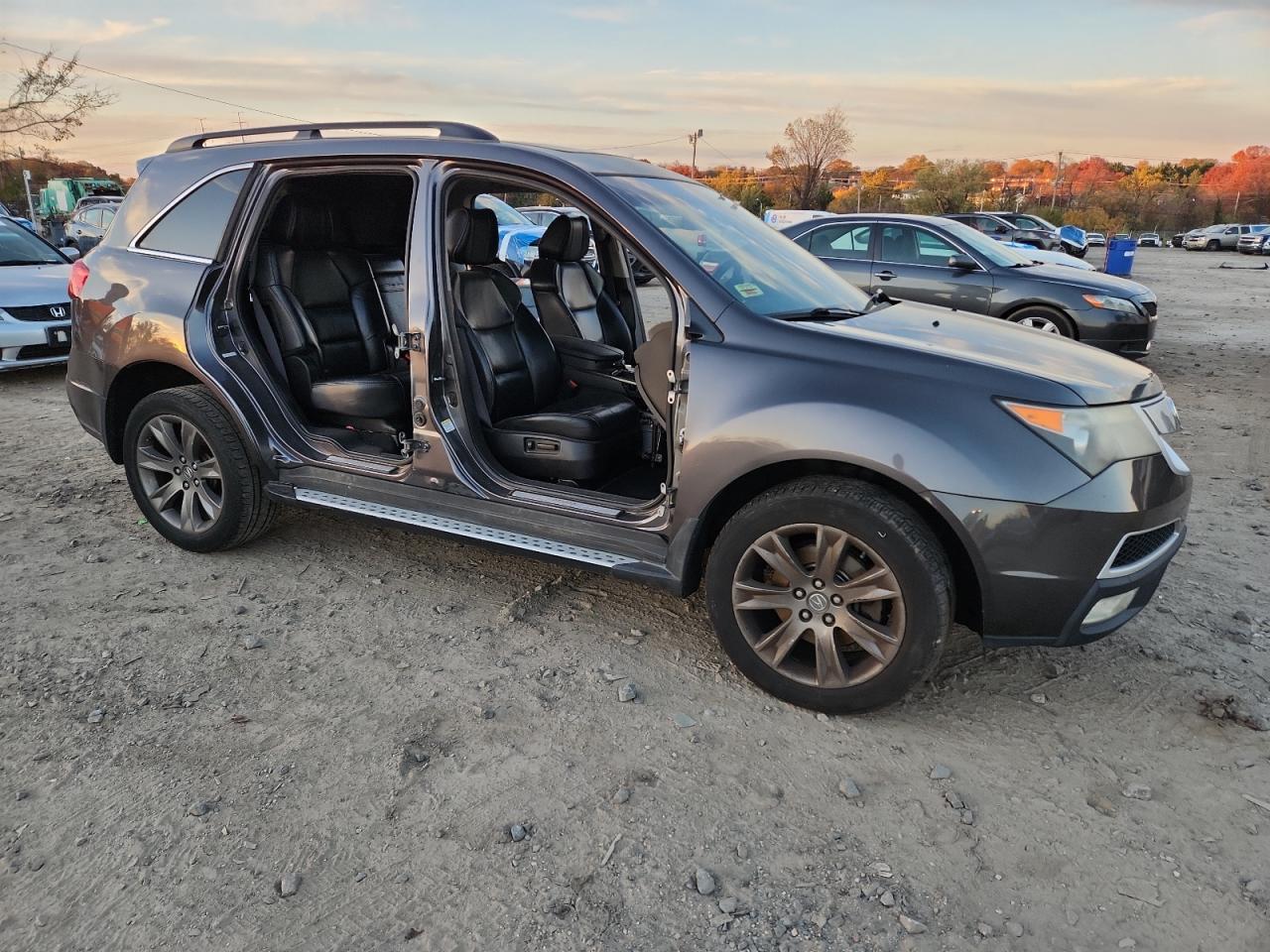 Acura MDX Advance