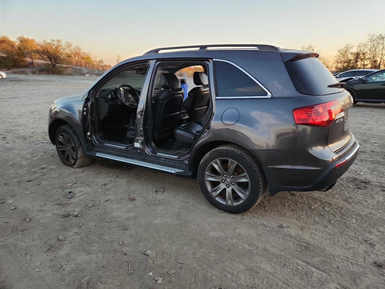Acura MDX Advance