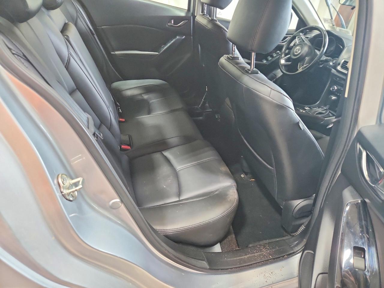 Mazda 3 Touring