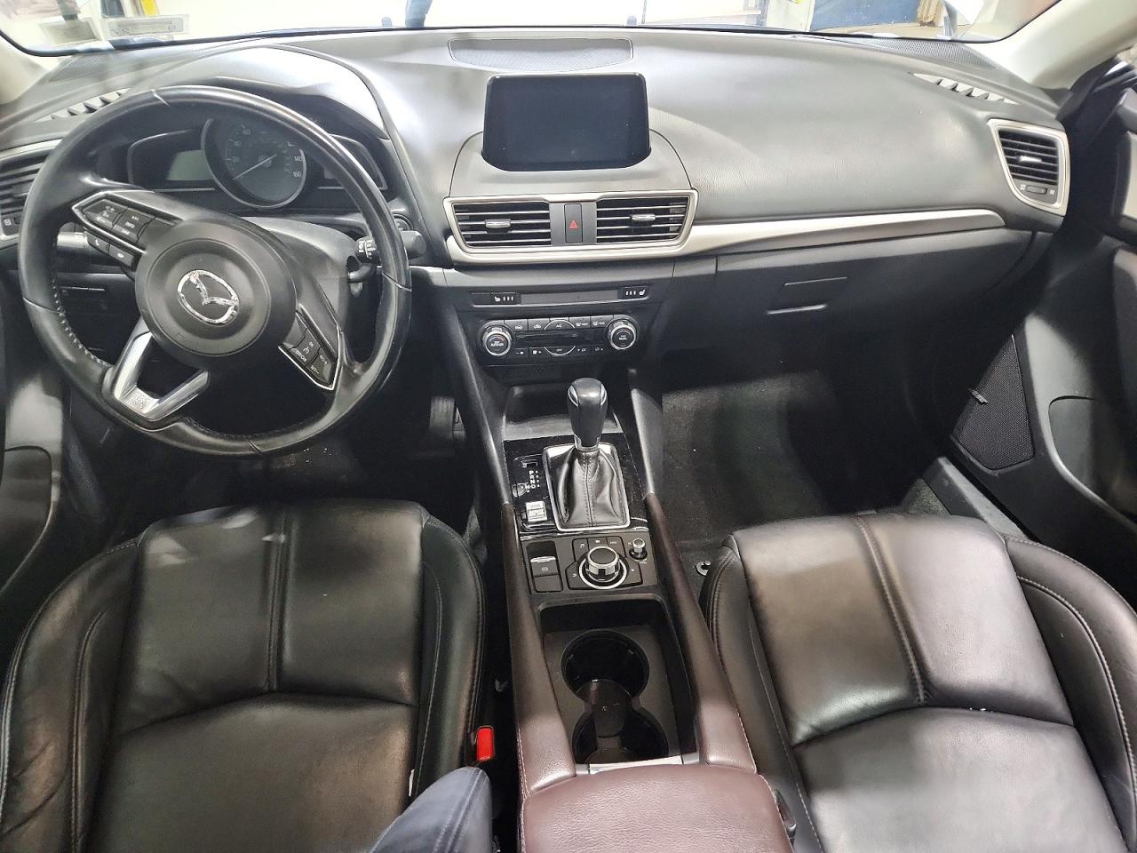 Mazda 3 Touring