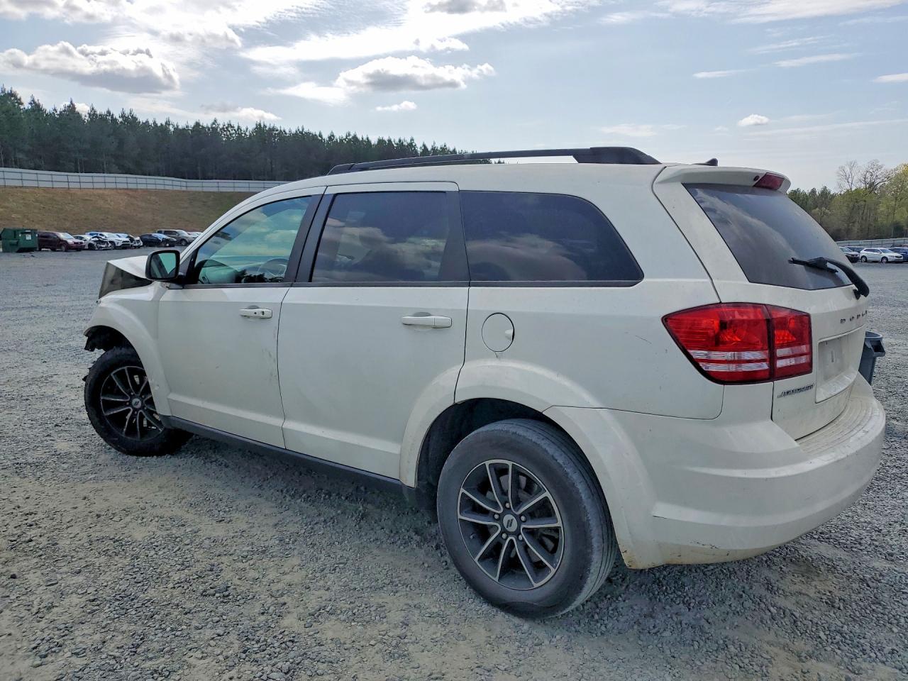 Dodge Journey Se
