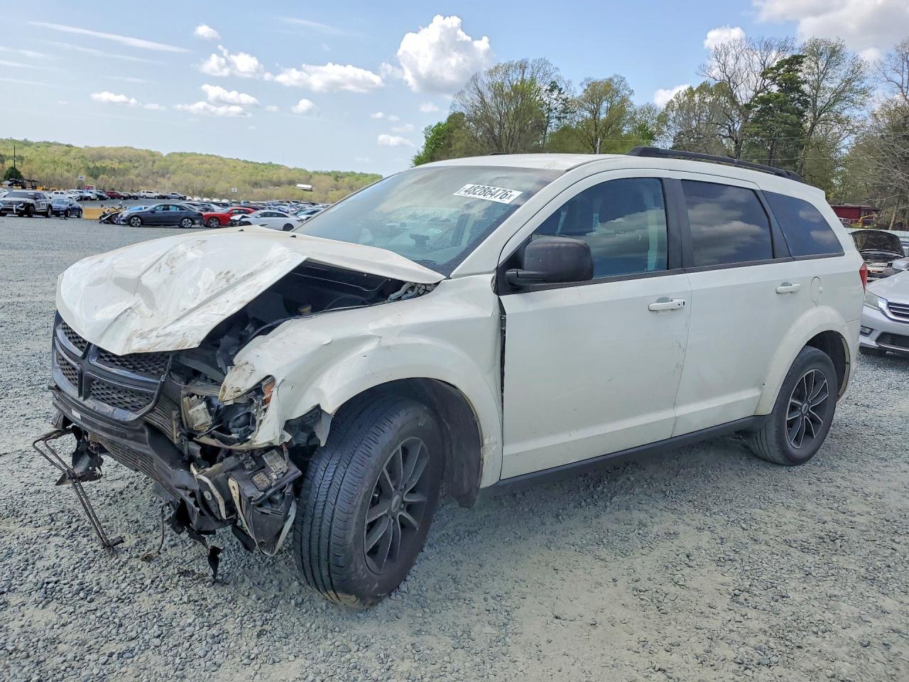 Salvage Dodge Journey Image
