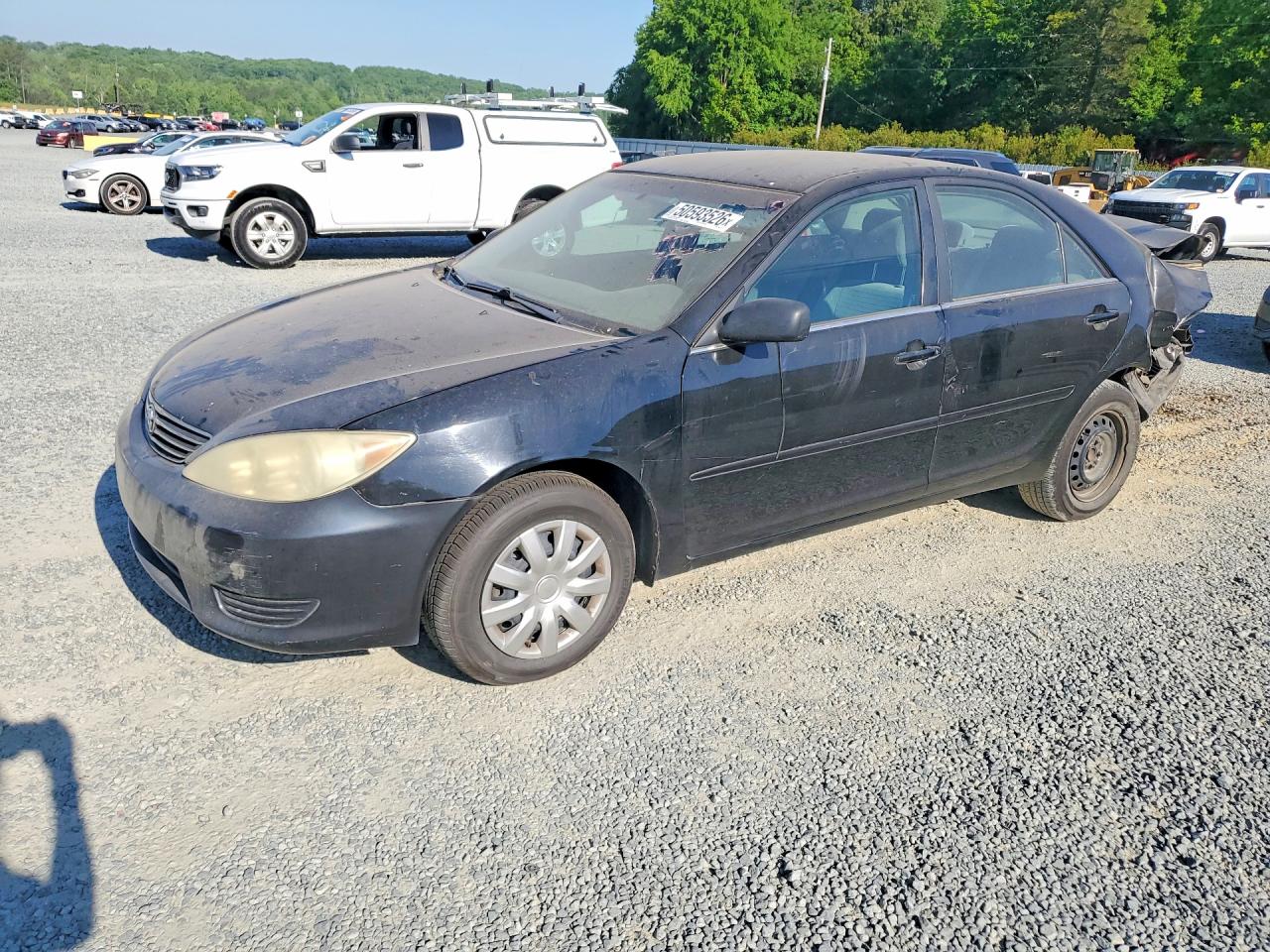 Salvage Toyota Camry Image