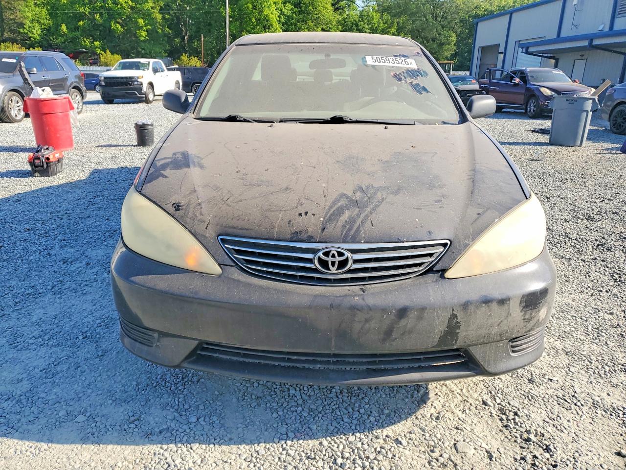 Toyota Camry Standard