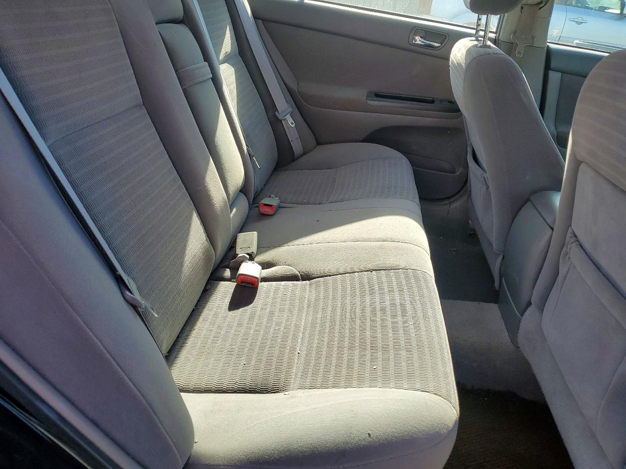 Toyota Camry Standard
