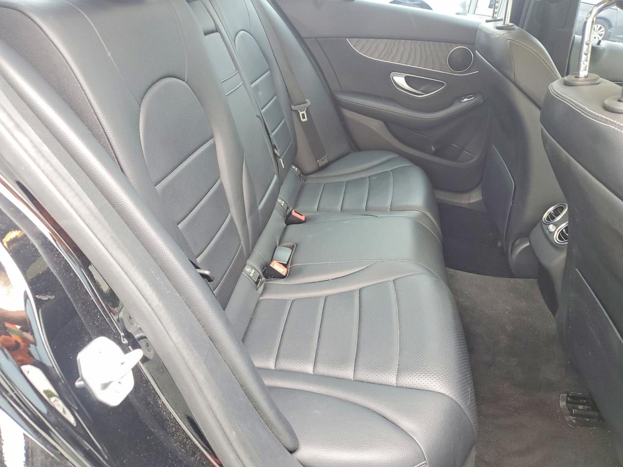 Mercedes-Benz C-Class 300