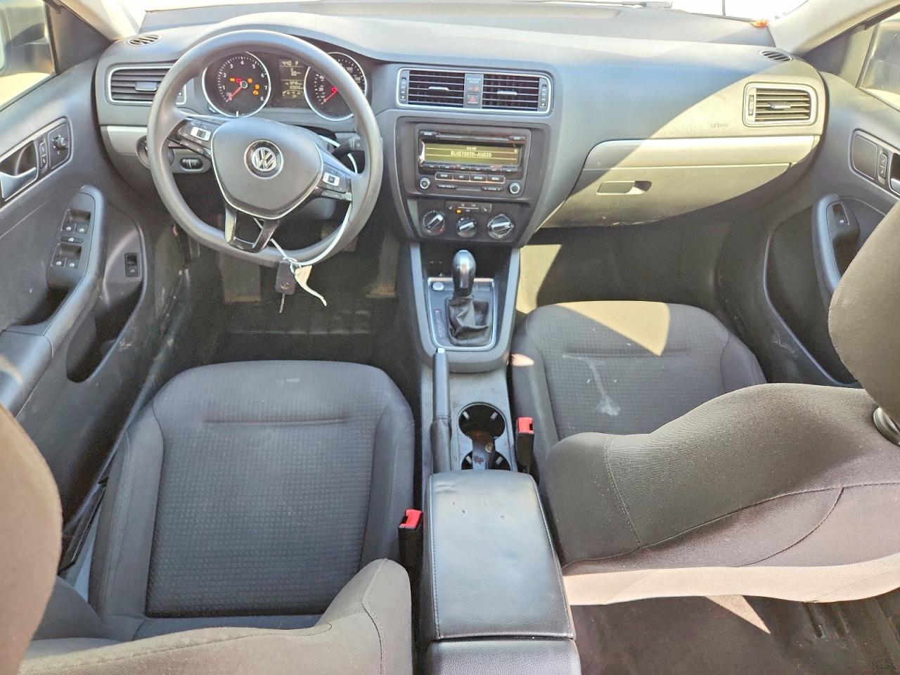 Volkswagen Jetta Se