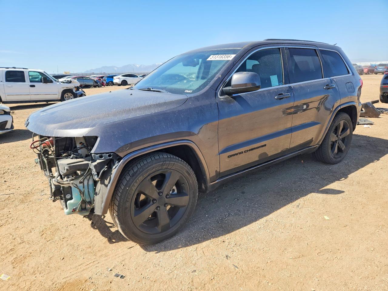 Salvage Jeep Cherokee Image
