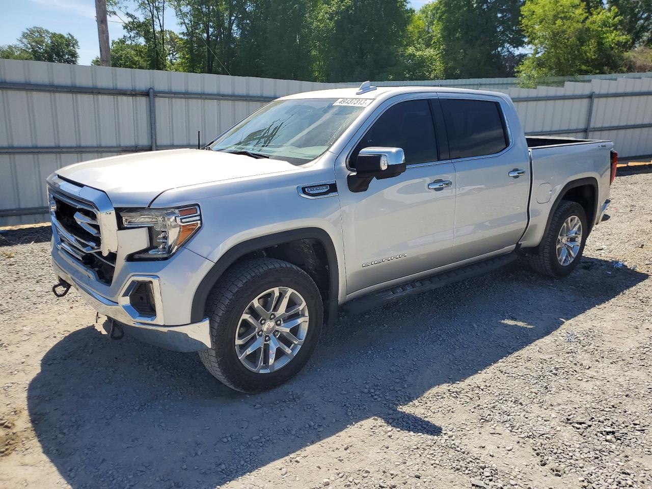 Salvage GMC Sierra Image