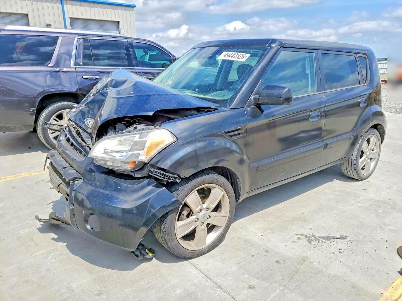 Salvage Kia Soul Image